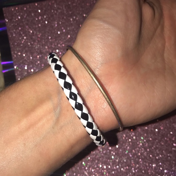 Francesca’s Bracelet and Boutique Magnet Bracelet - Picture 4 of 8